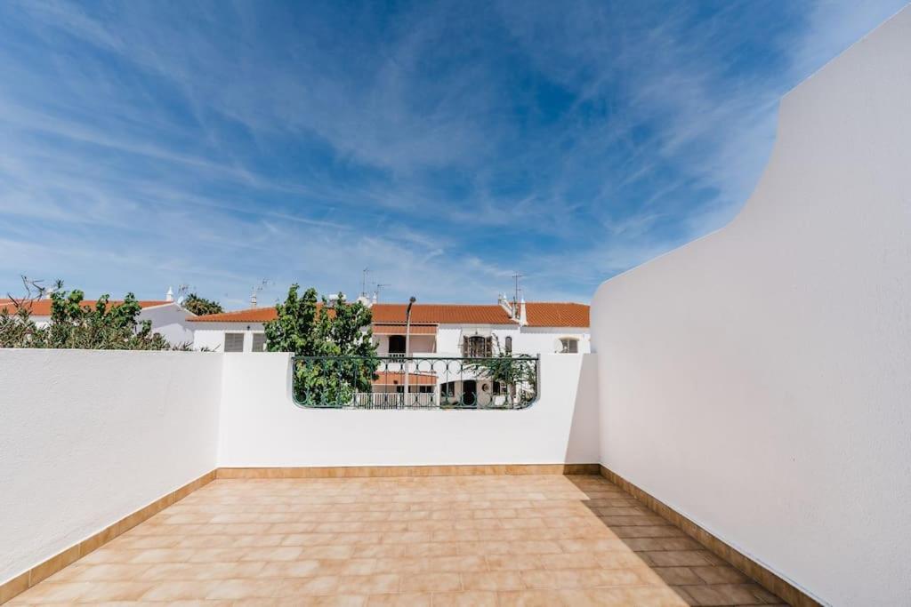 Staysalty - Resort Style Family Beach House With Pool Altura Exterior photo