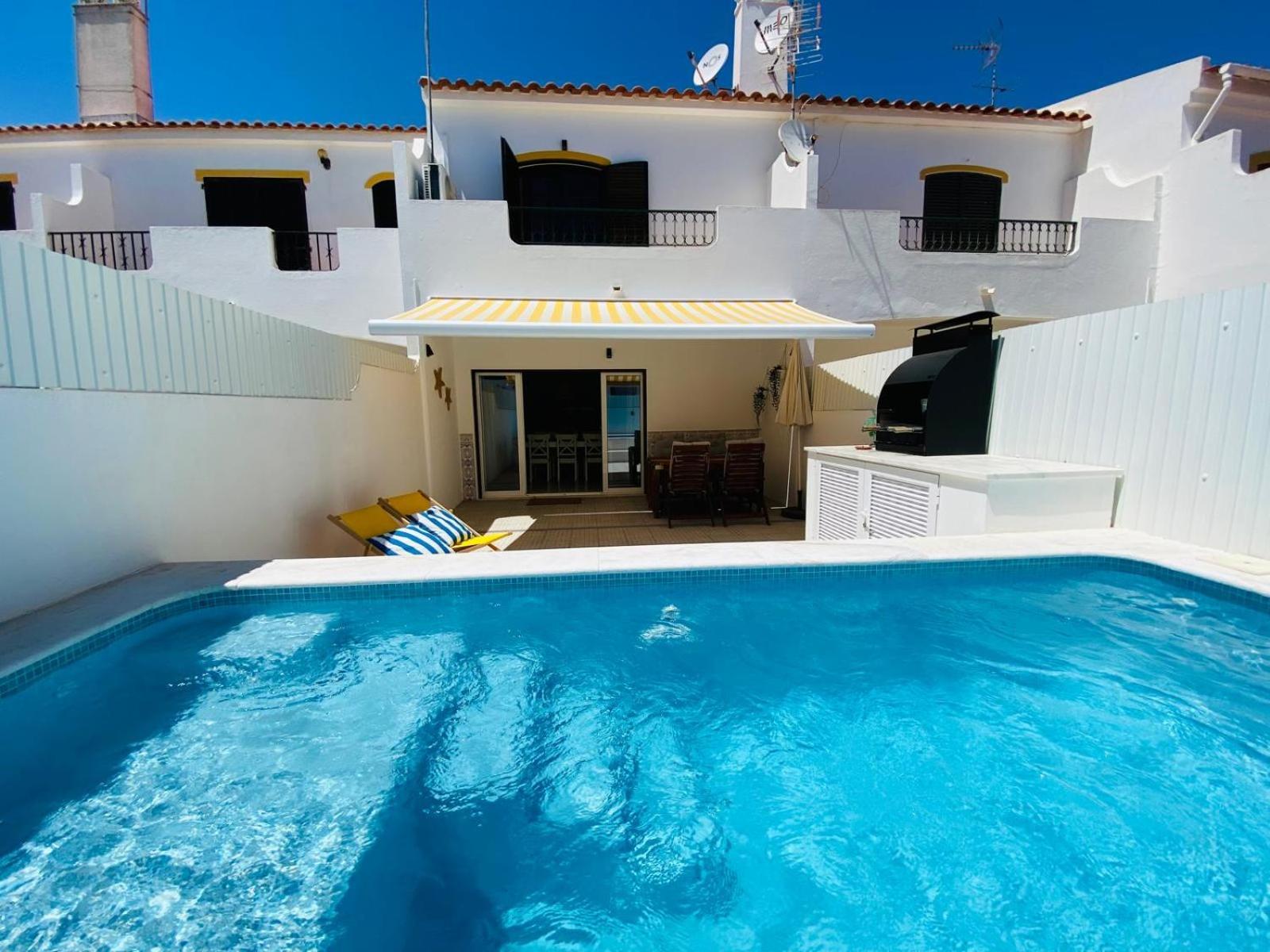 Staysalty - Resort Style Family Beach House With Pool Altura Exterior photo